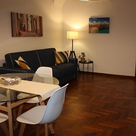 Stefano'S Apartment Bari Kültér fotó